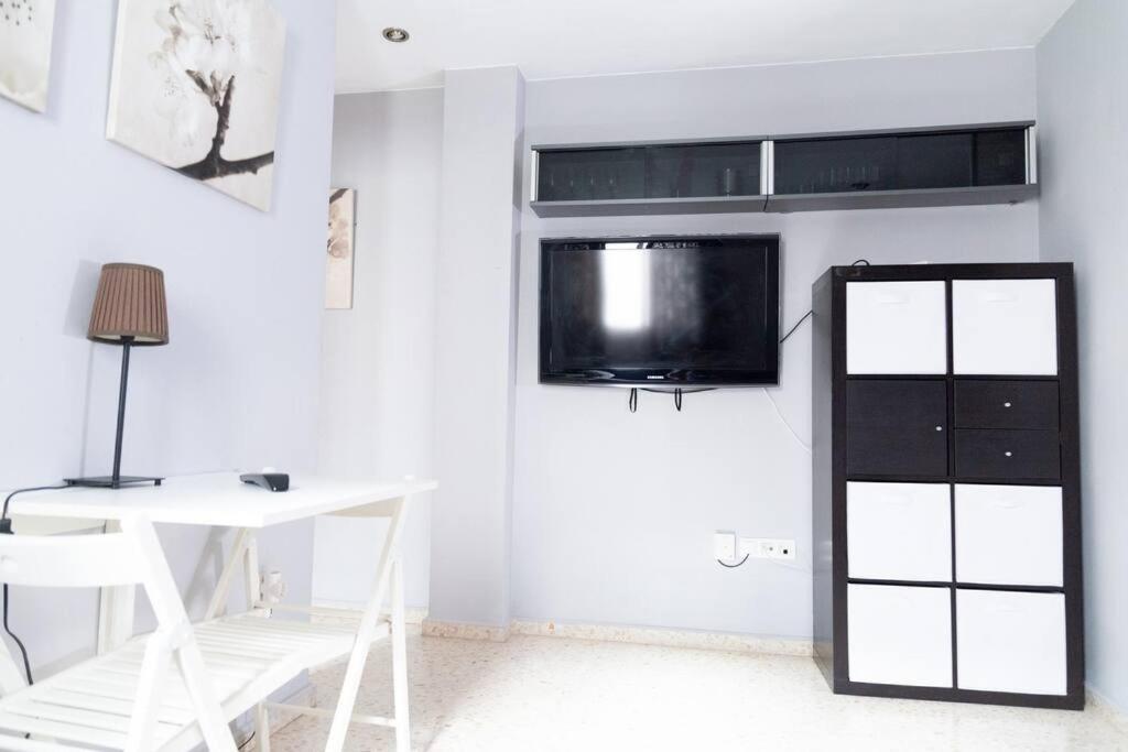 Pasquin Apartment Cadiz Bagian luar foto